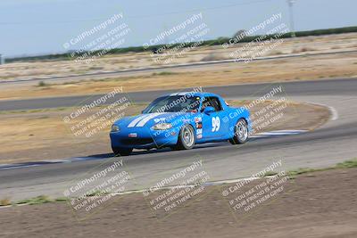 media/Jun-04-2022-CalClub SCCA (Sat) [[1984f7cb40]]/Group 1/Qualifying (Sweeper)/